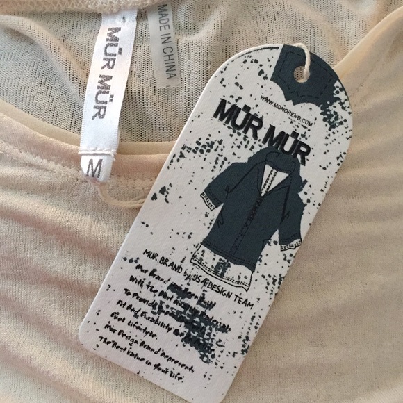 Mur Mur shark bite hem top NWT - Picture 7 of 8